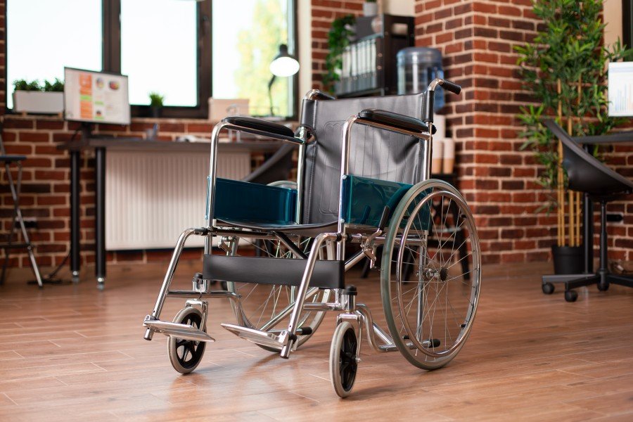Best Wheel Chair For Rent in Janakpuri